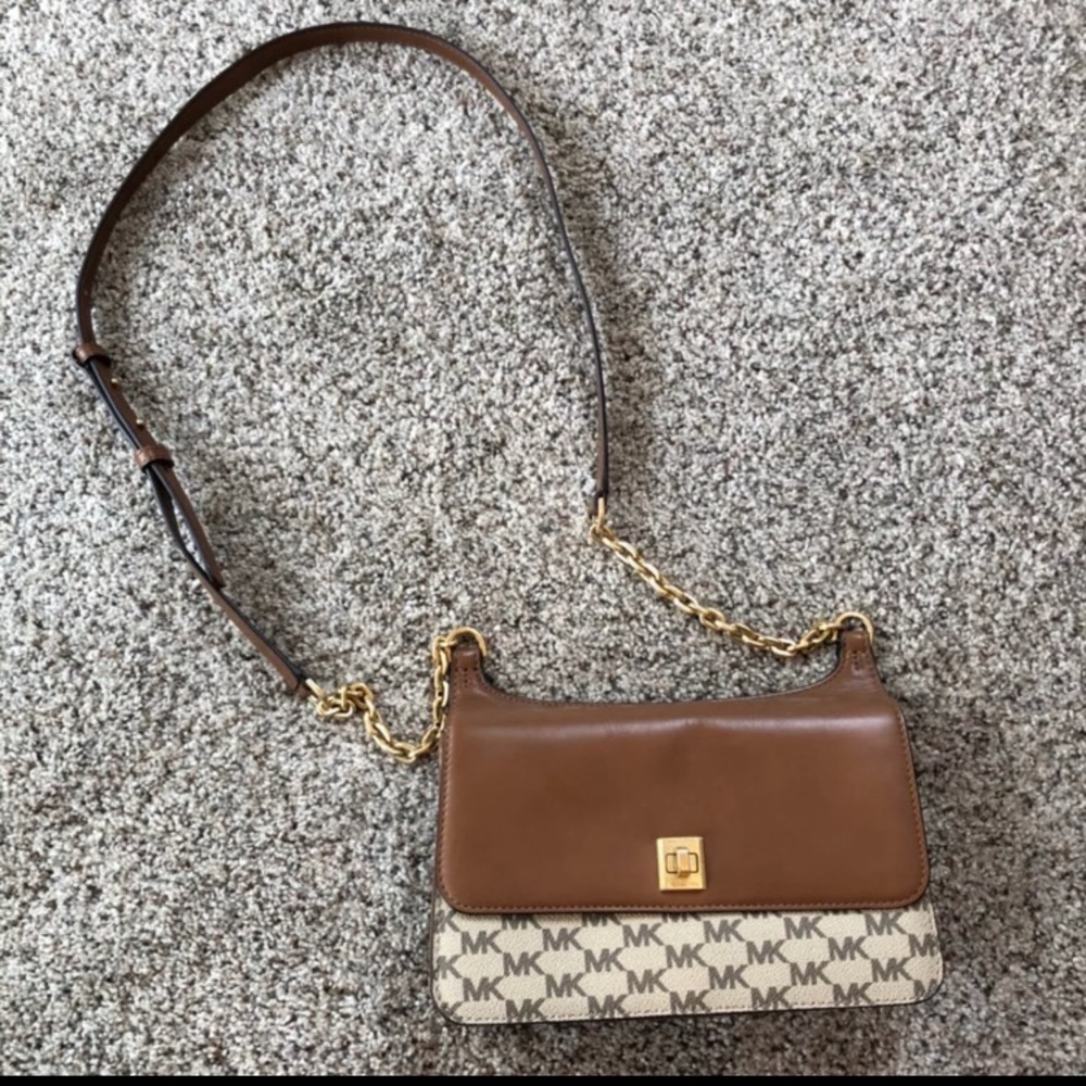 Michael Kors Crossbody